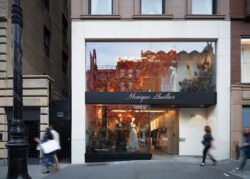 Monique Lhuillier Outside View