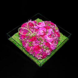 Ovando heart bouquet.