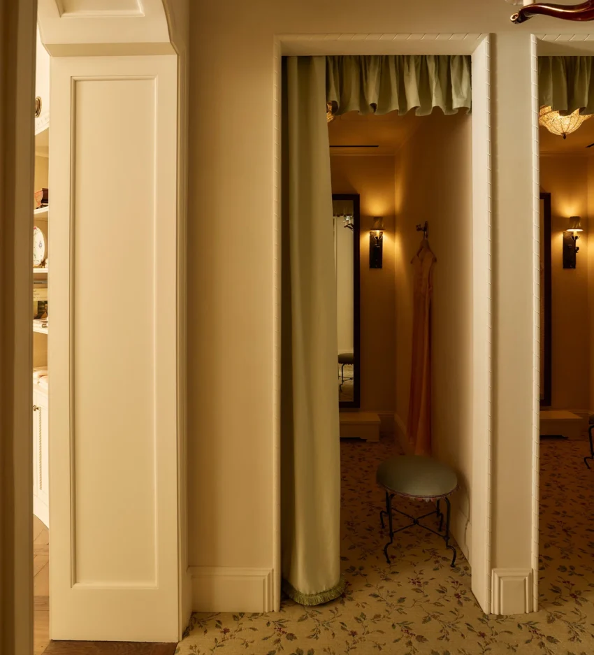 dressing room
