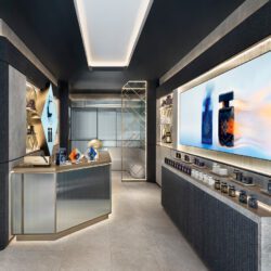 Initio madison avenue interior perfum counter
