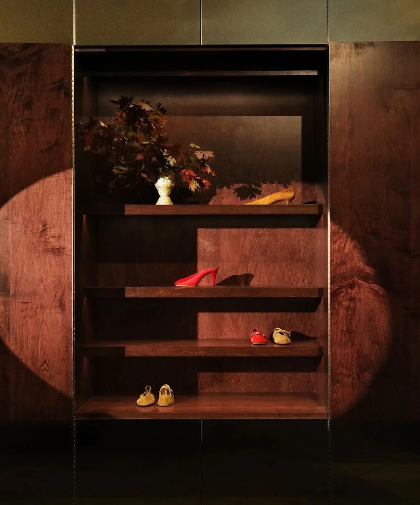 shelf of Le Monde Beryl shoes